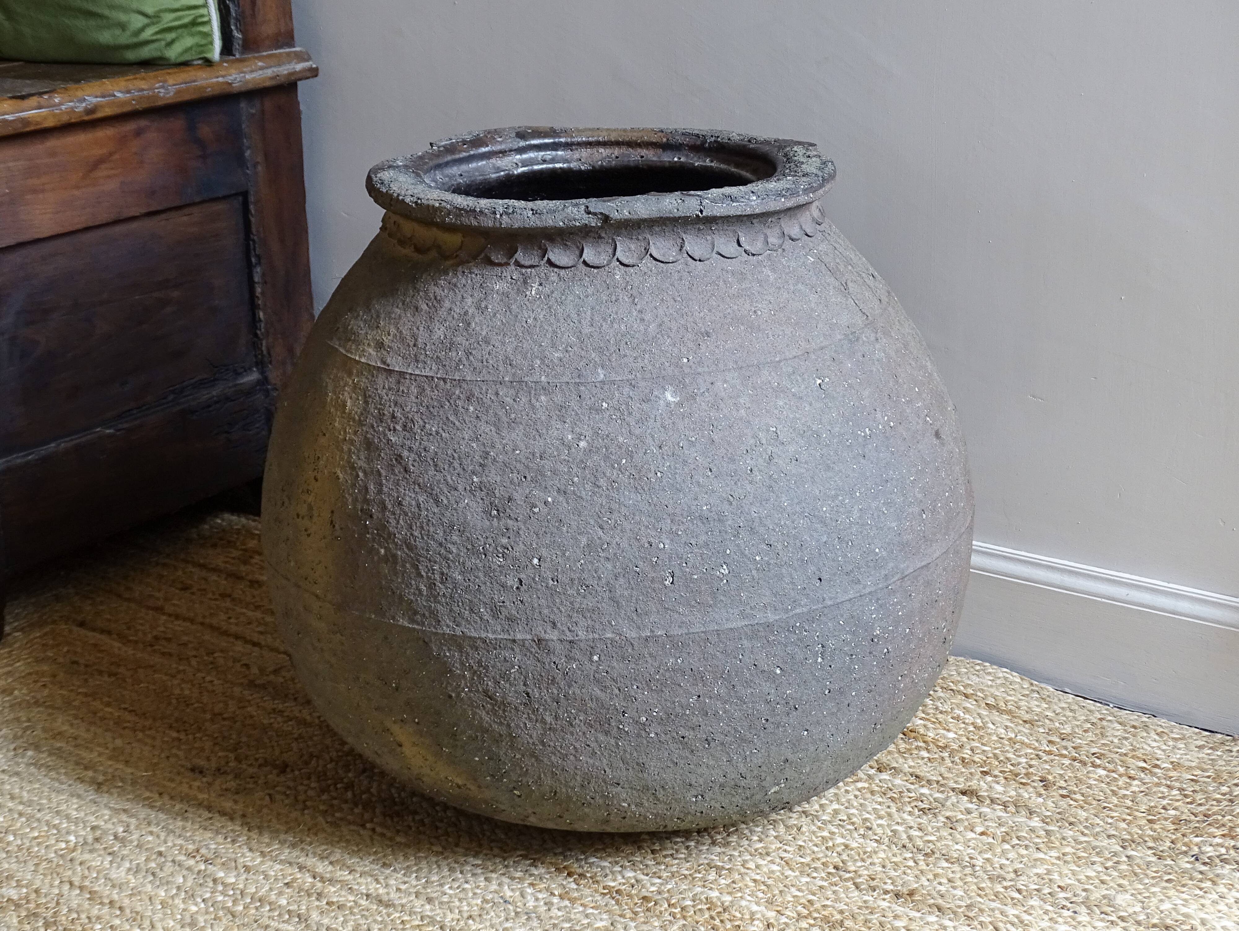 Antique Terracotta Pot (Ponne) – Early 19th Century, South West France