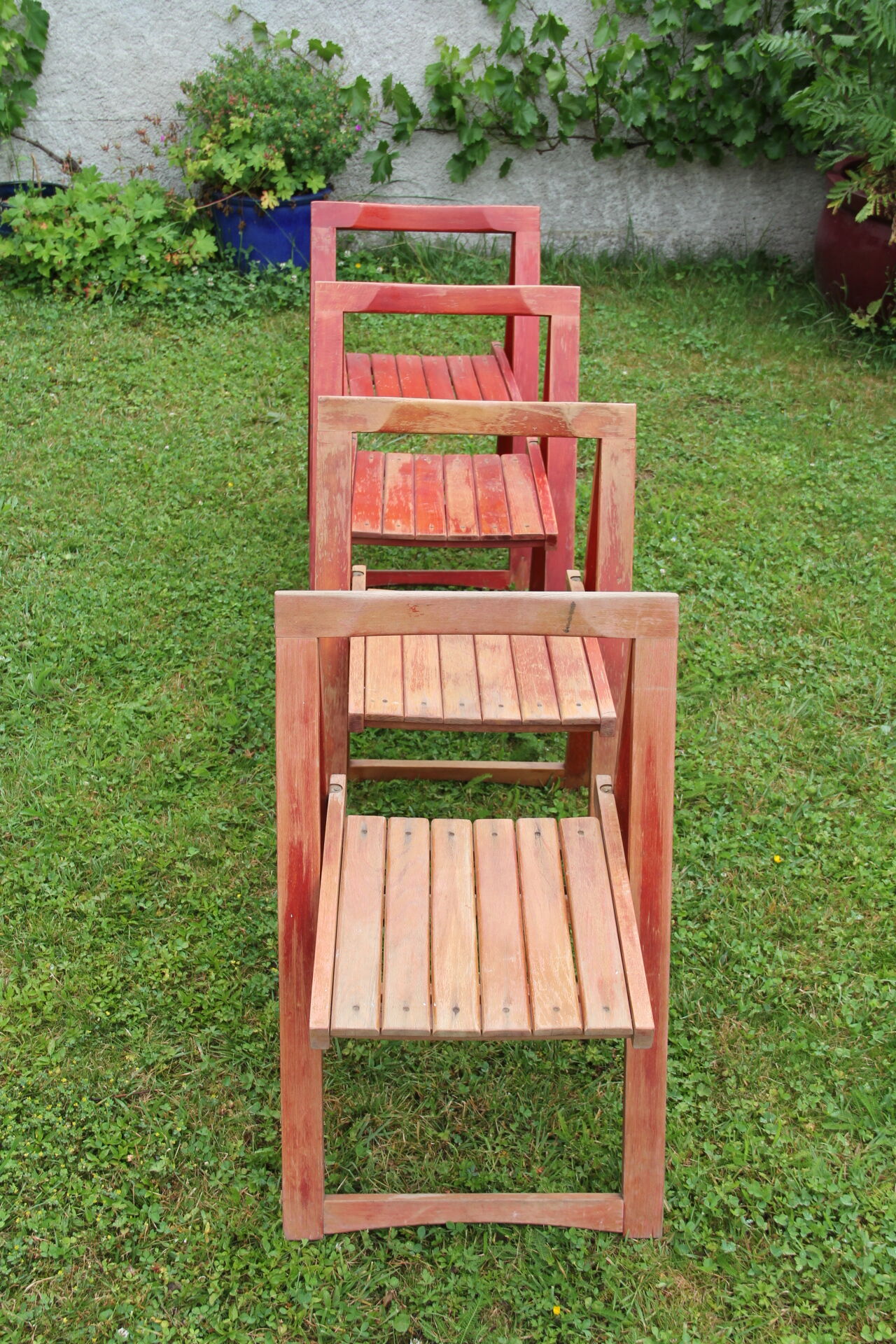 4 chairs