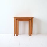 Nesting tables from the 60s