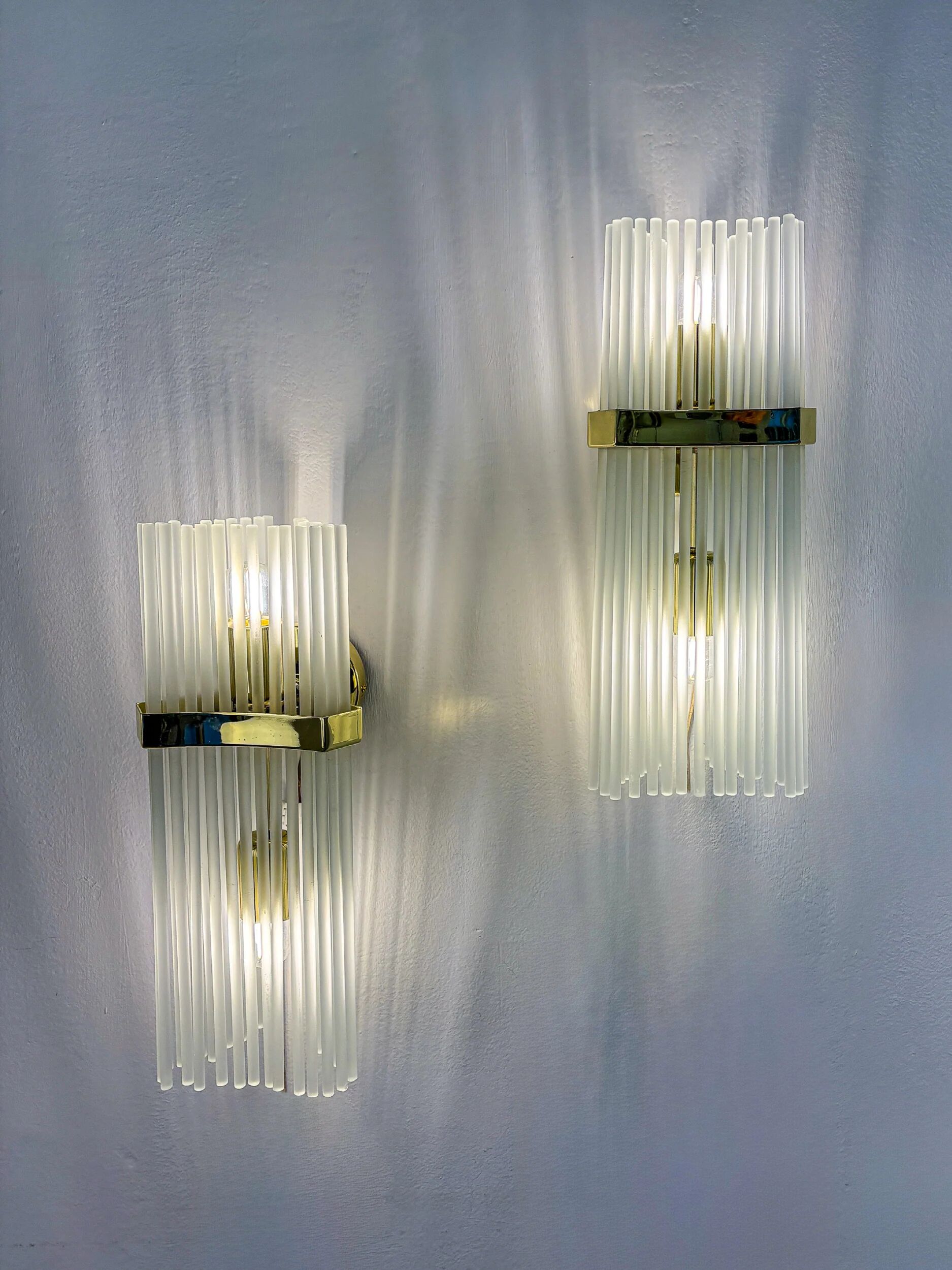 Pair of wall lights from Sciolari for Lightolier, circa 1970, Italy