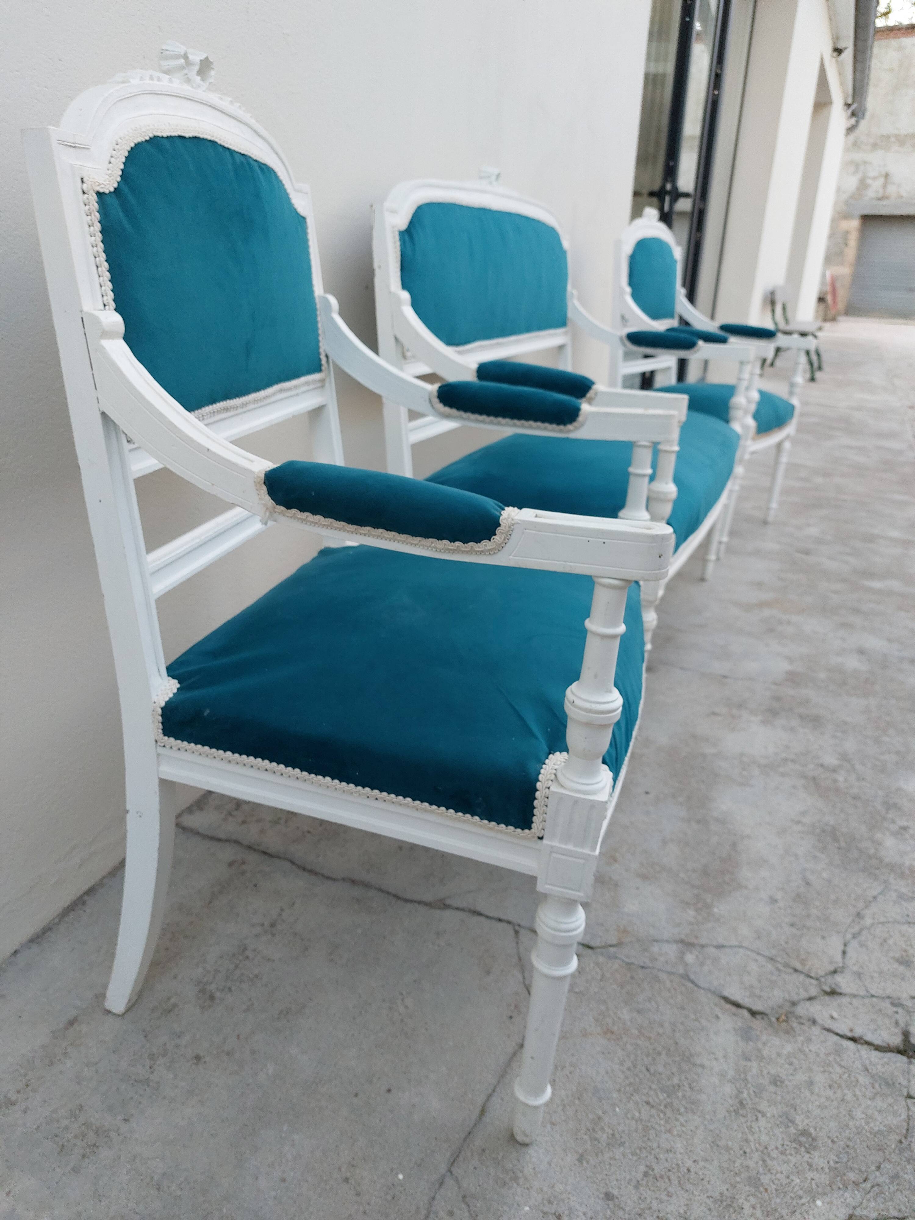 Louis XVI style living room set with bench and 2 armchairs