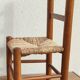 Chaise enfant vintage en bois et paille