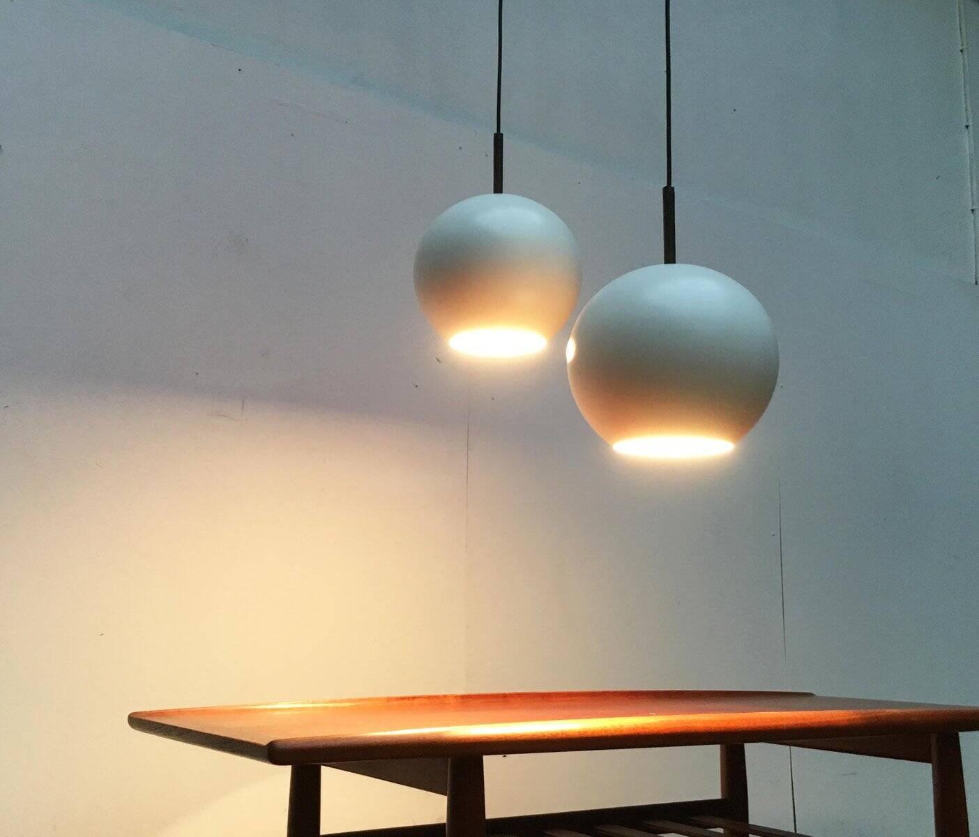 Suspensions allemandes Space Age de Staff, lot de 2