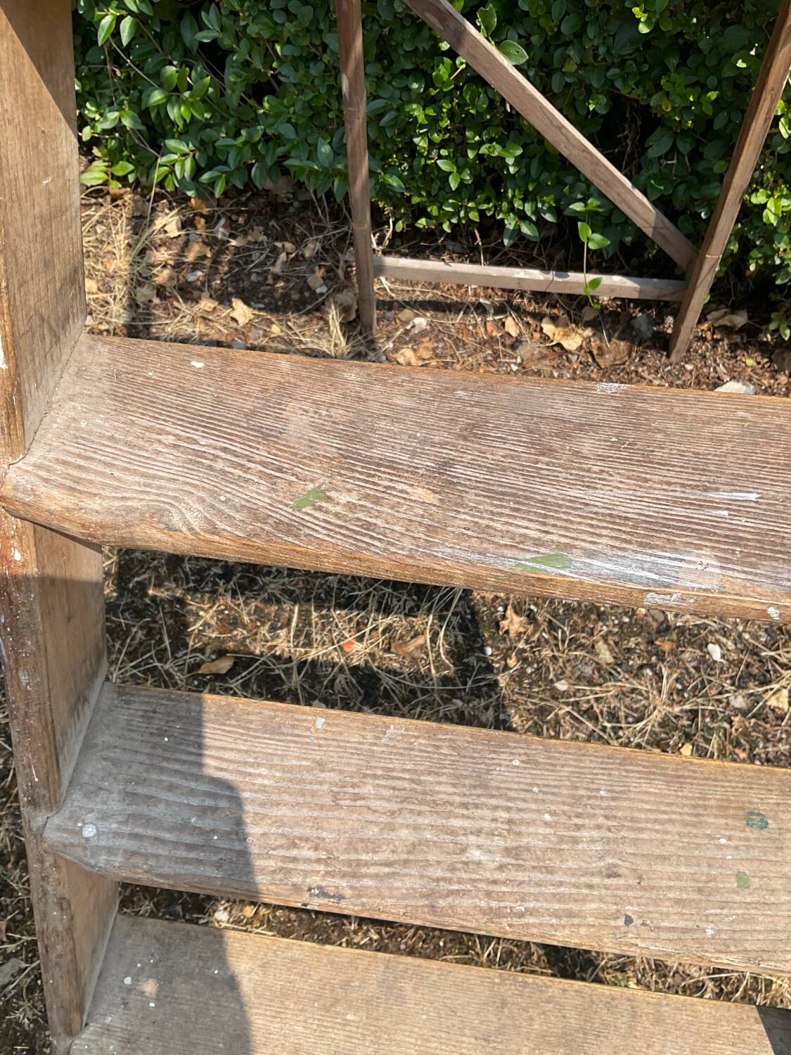 Ancien Escabeau de peintre en chêne