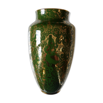ovoid vase in earthenware of Sevres, decorated with gold agates on a green background