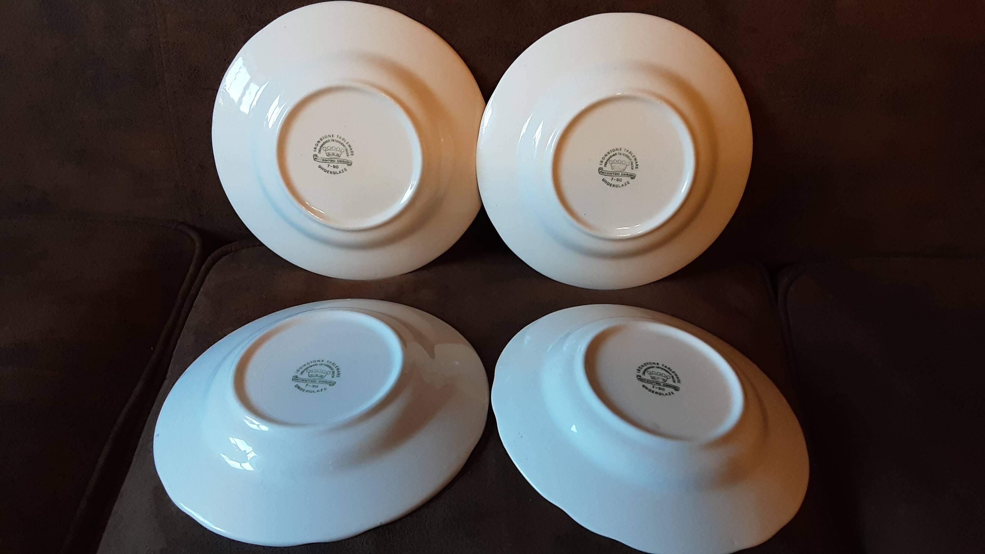 Set of 4 deep plates Ironstone