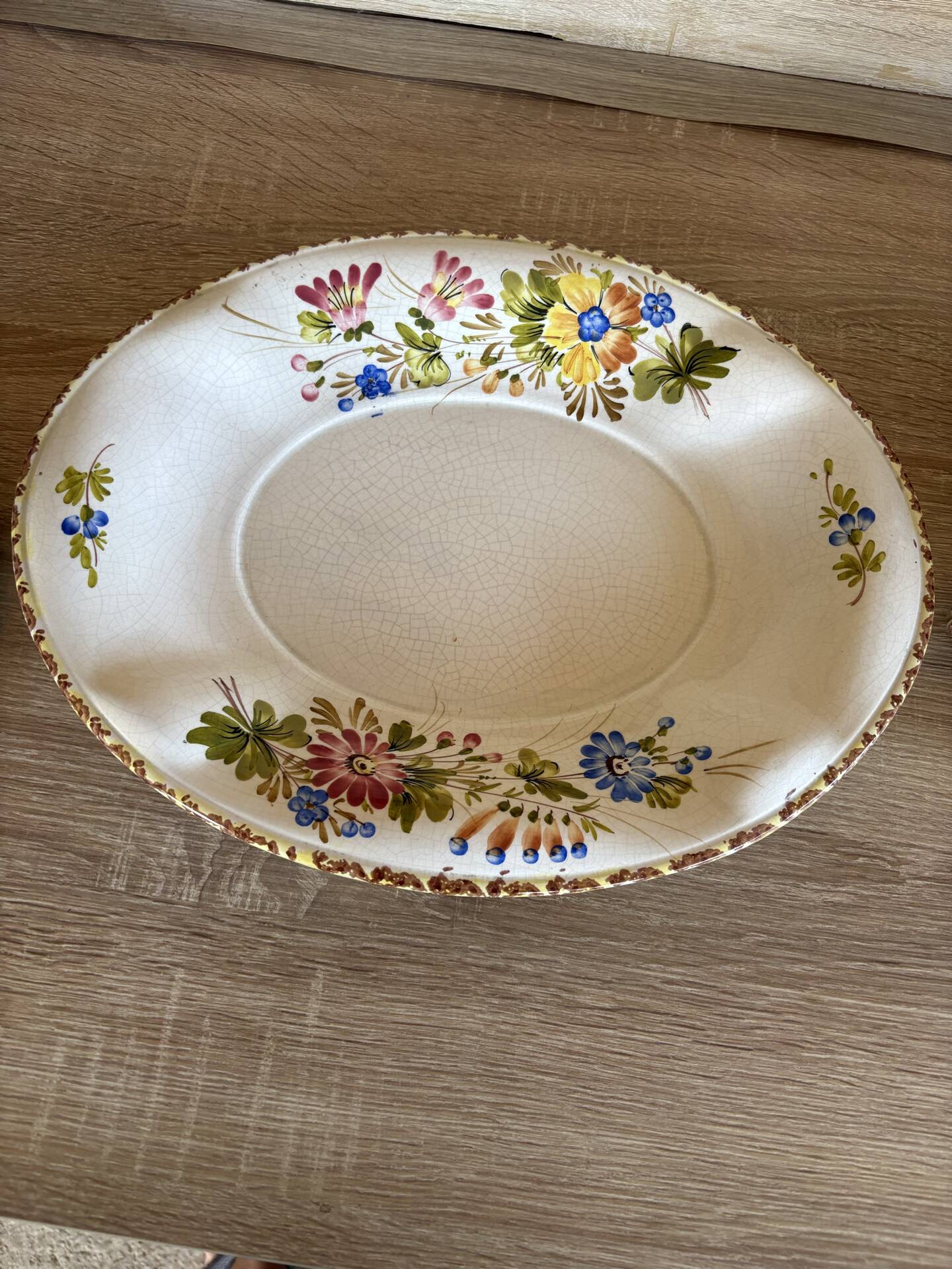 Antique soup tureen in Italian majolica, hand-painted + tray