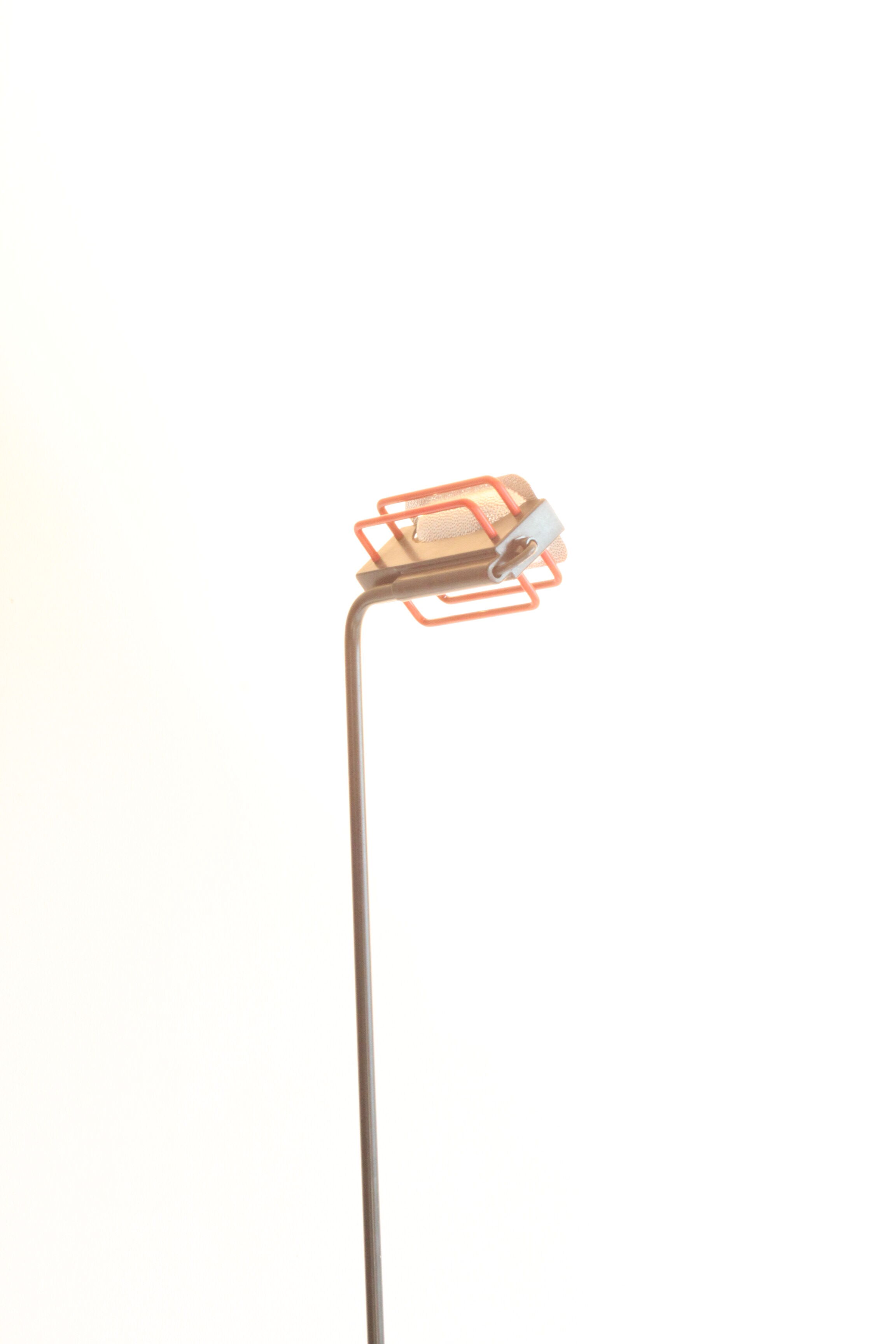 Lampadaire en acier noir, Italie années 1980
