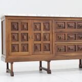 Buffet brutaliste espagnol en bois massif et marbre