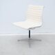 Chaises « ea 105 » de charles & ray eames pour herman miller en cuir, 1970