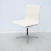 Charles & Ray Eames "EA 105" chairs for Herman Miller in leather, 1970