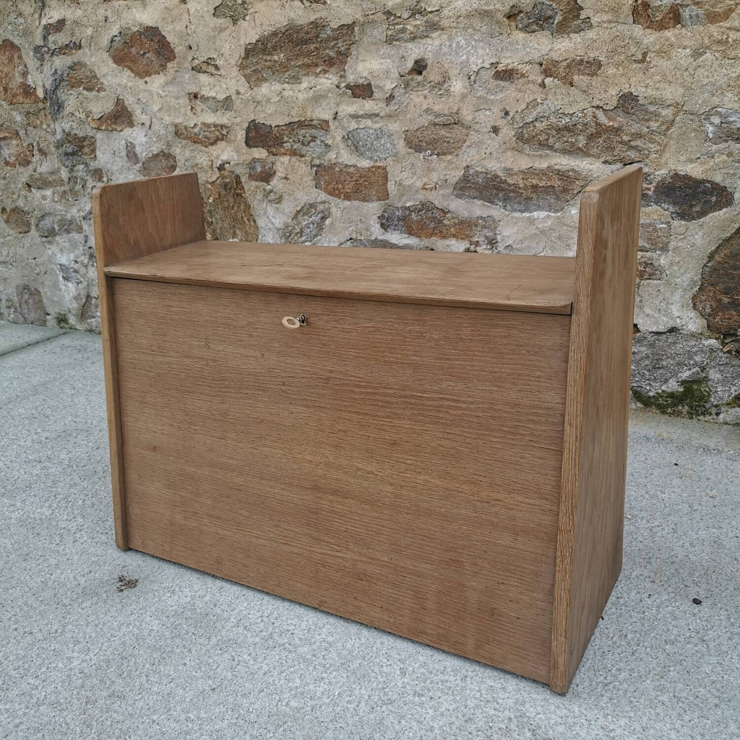 Marcel Gascoin's wall-mounted secretary