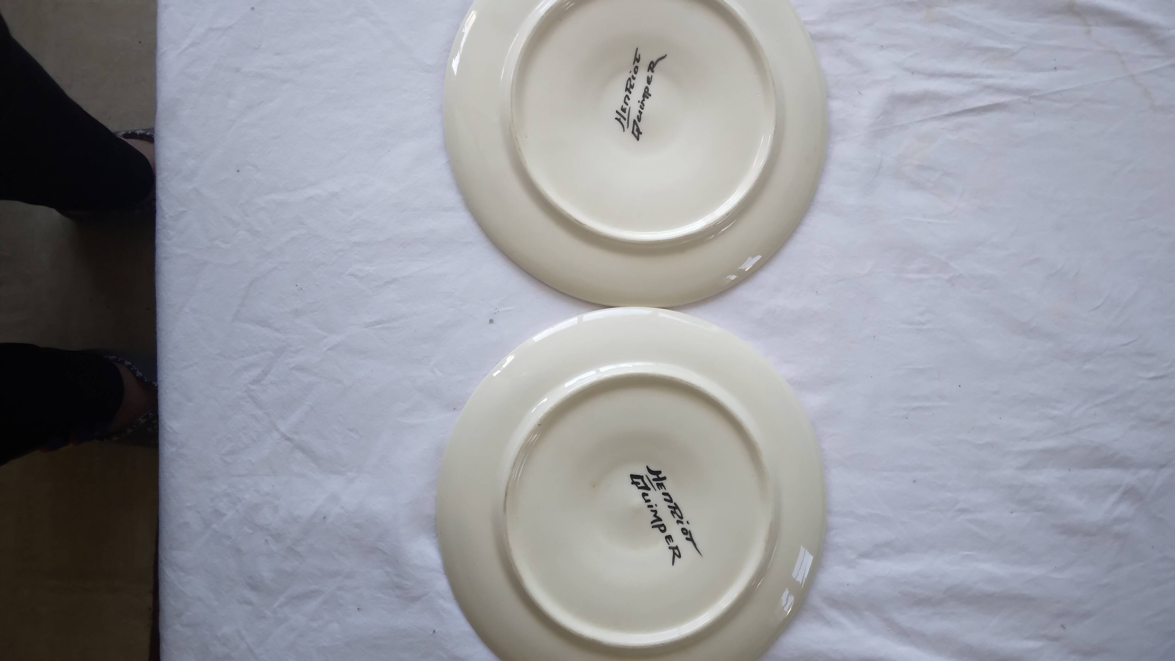 Henriot quimper oyster plates