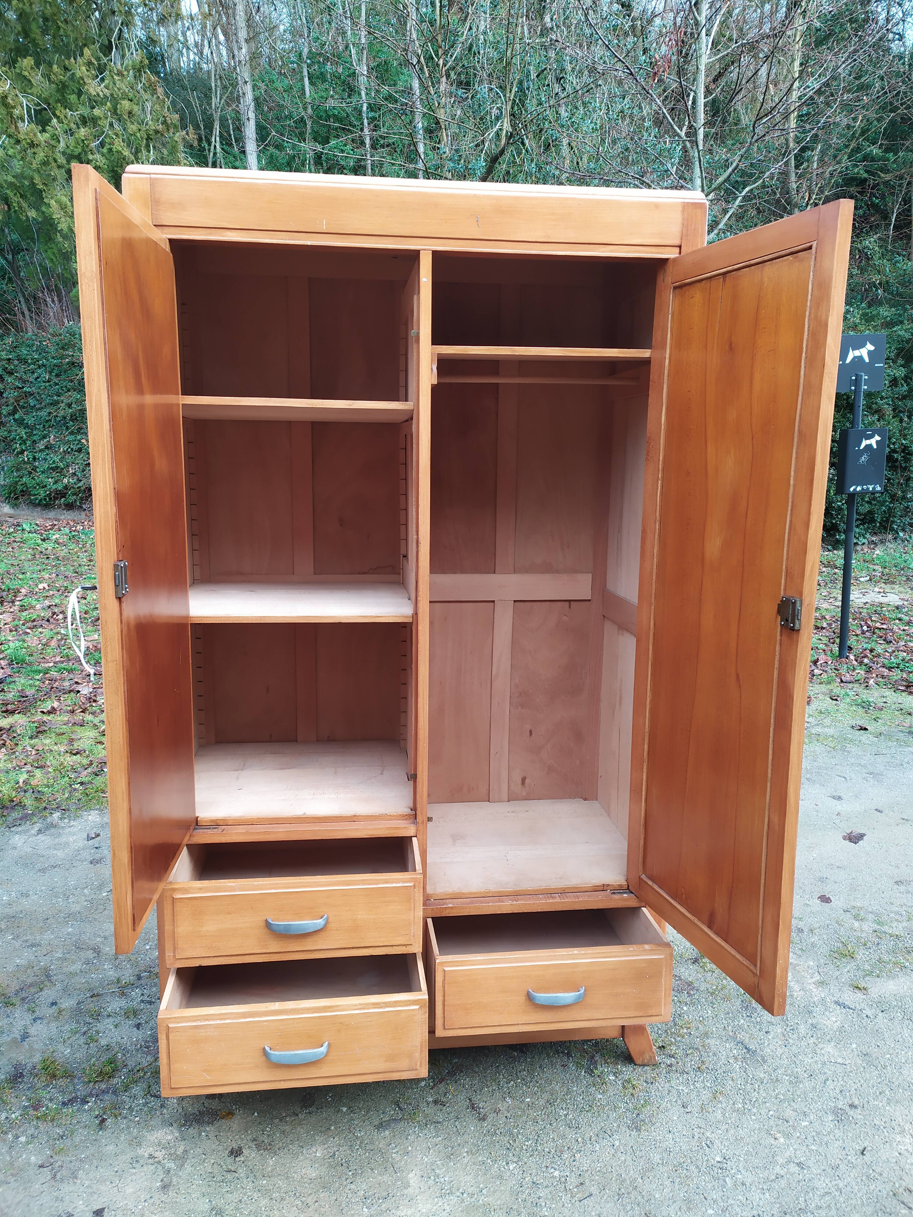 Armoire parisienne années 50