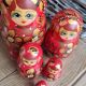 Ensemble de cinq poupées russes ou Matriochka