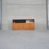 Buffet moderniste du milieu du siècle De Coene