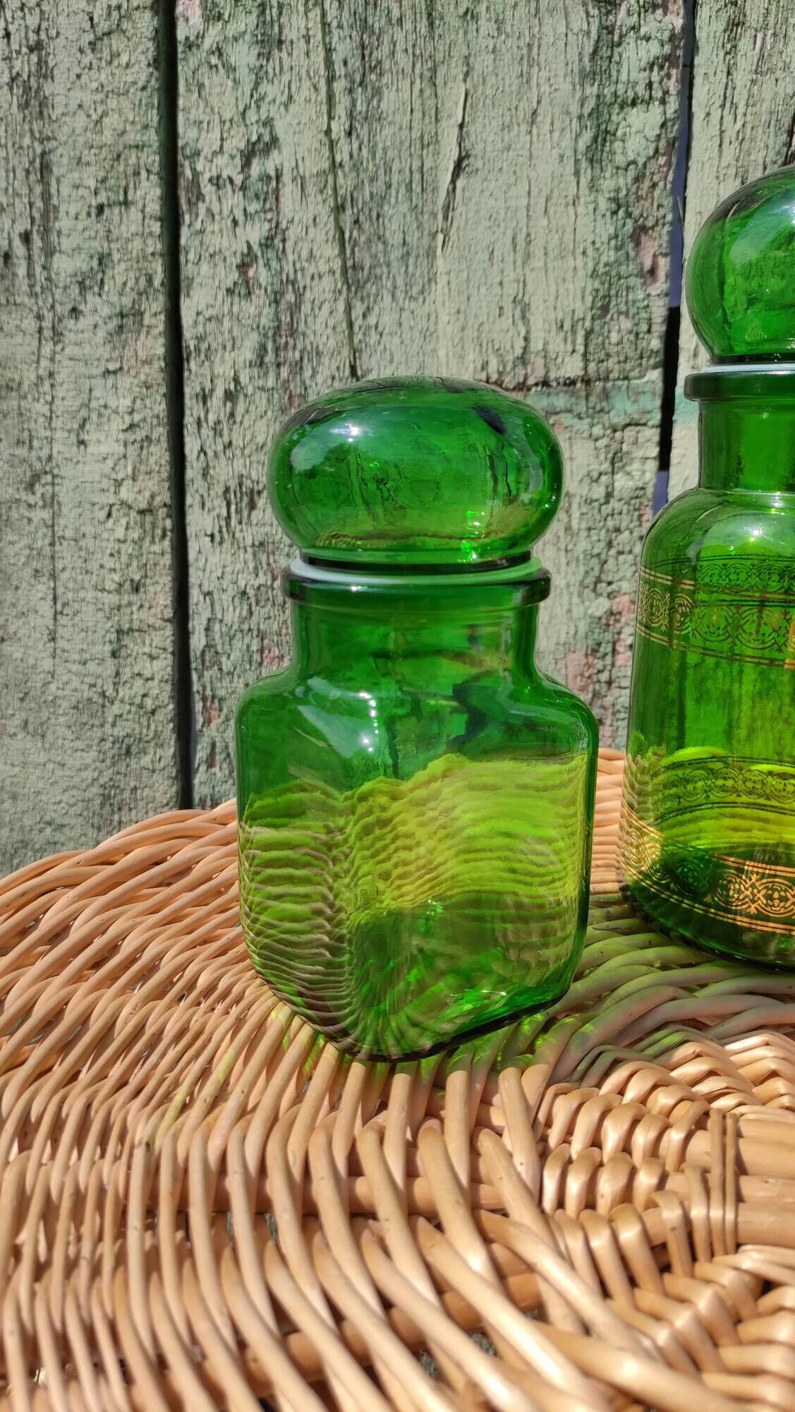 Duo of pots and jars apothecary style in green glass.