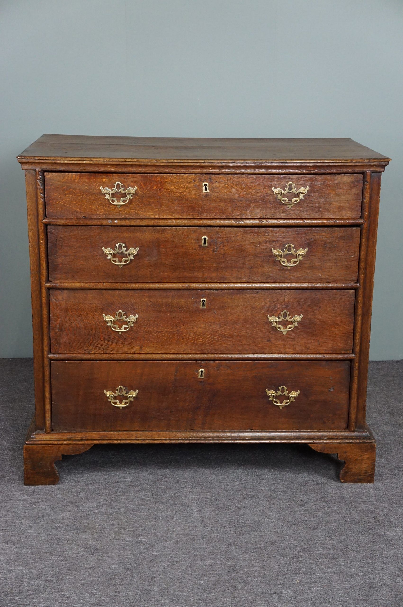 English oak chest of drawers late eighteenth century