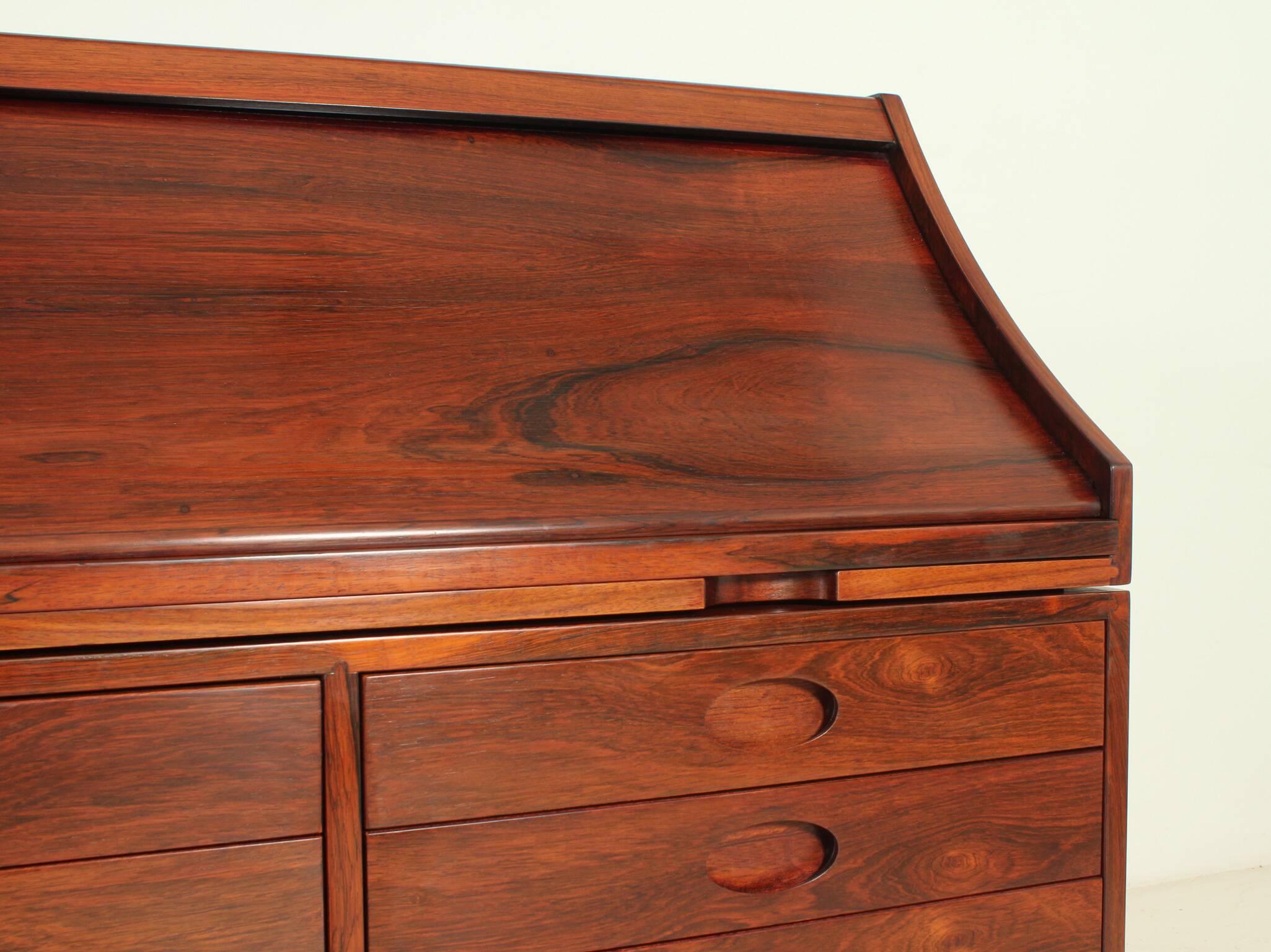 Rosewood secretary by Gianfranco Frattini for Bernini, Italy.