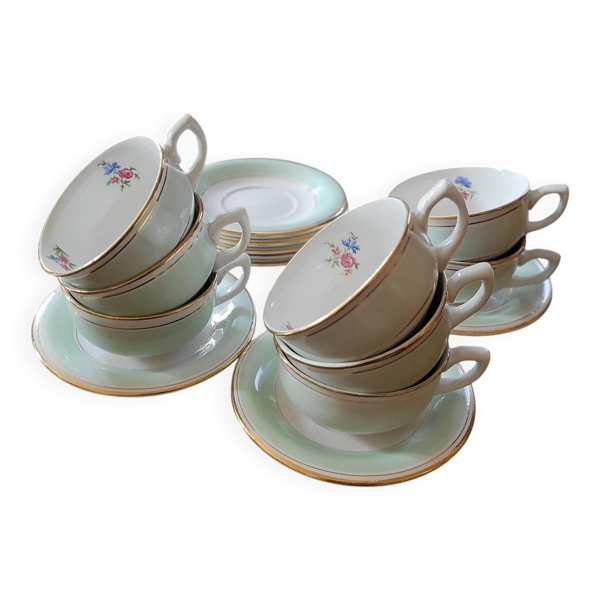 Service de 8 tasses en porcelaine opaque, années 50