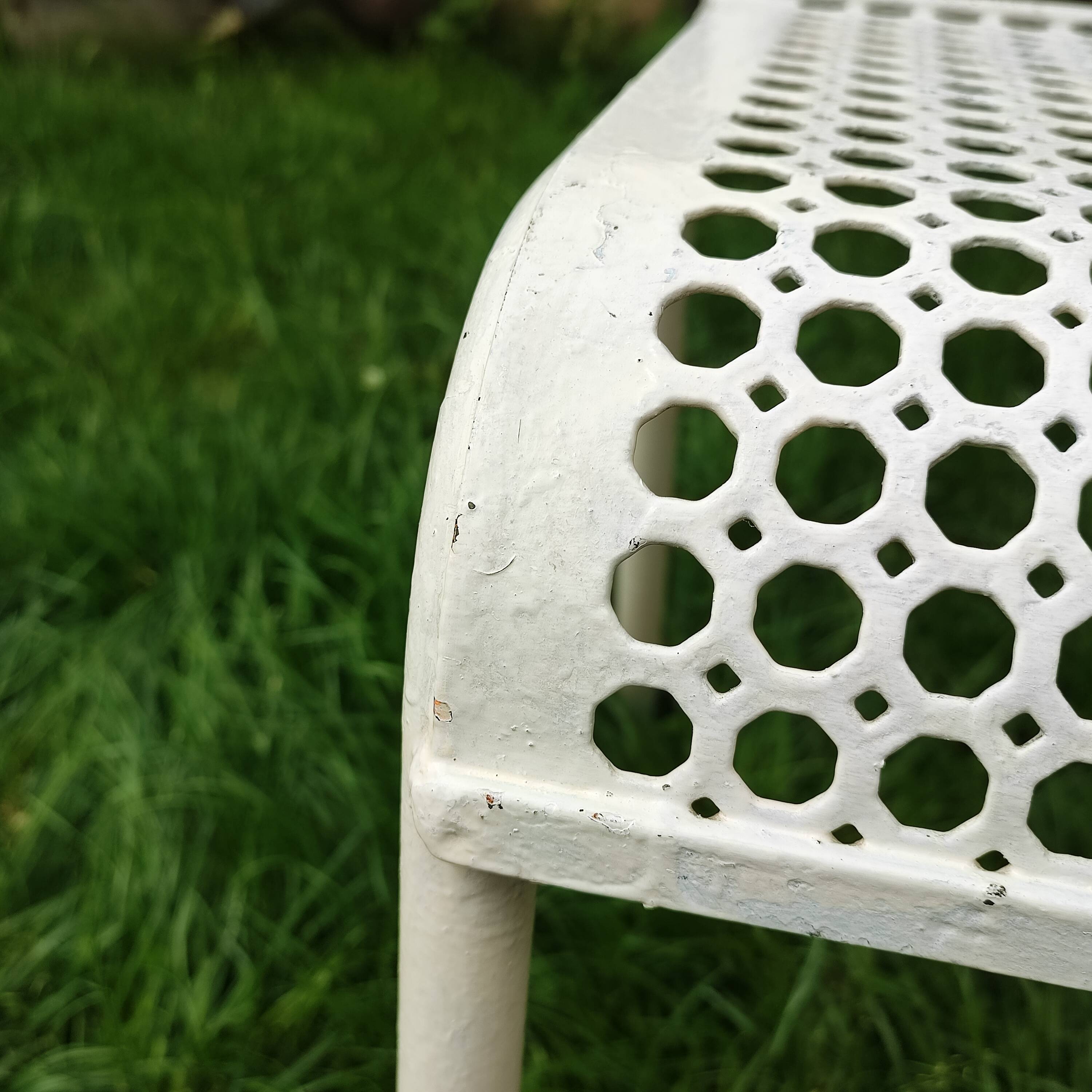 Armchairs and garden chairs 50/60s