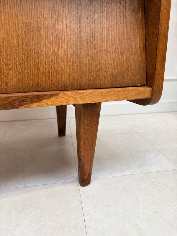 Vintage chest of drawers from the 1950s.