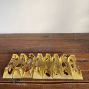 8 knife holders