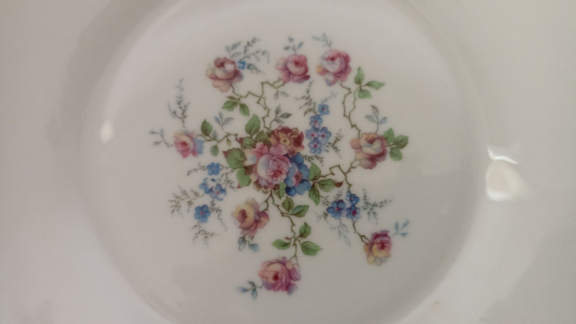 Salad bowl and vegetable Robert Haviland & Le Tanneur