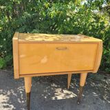 2 tables de chevet vintage