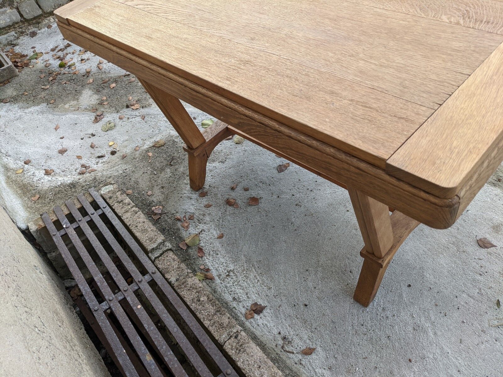 Art Deco Table Picardy