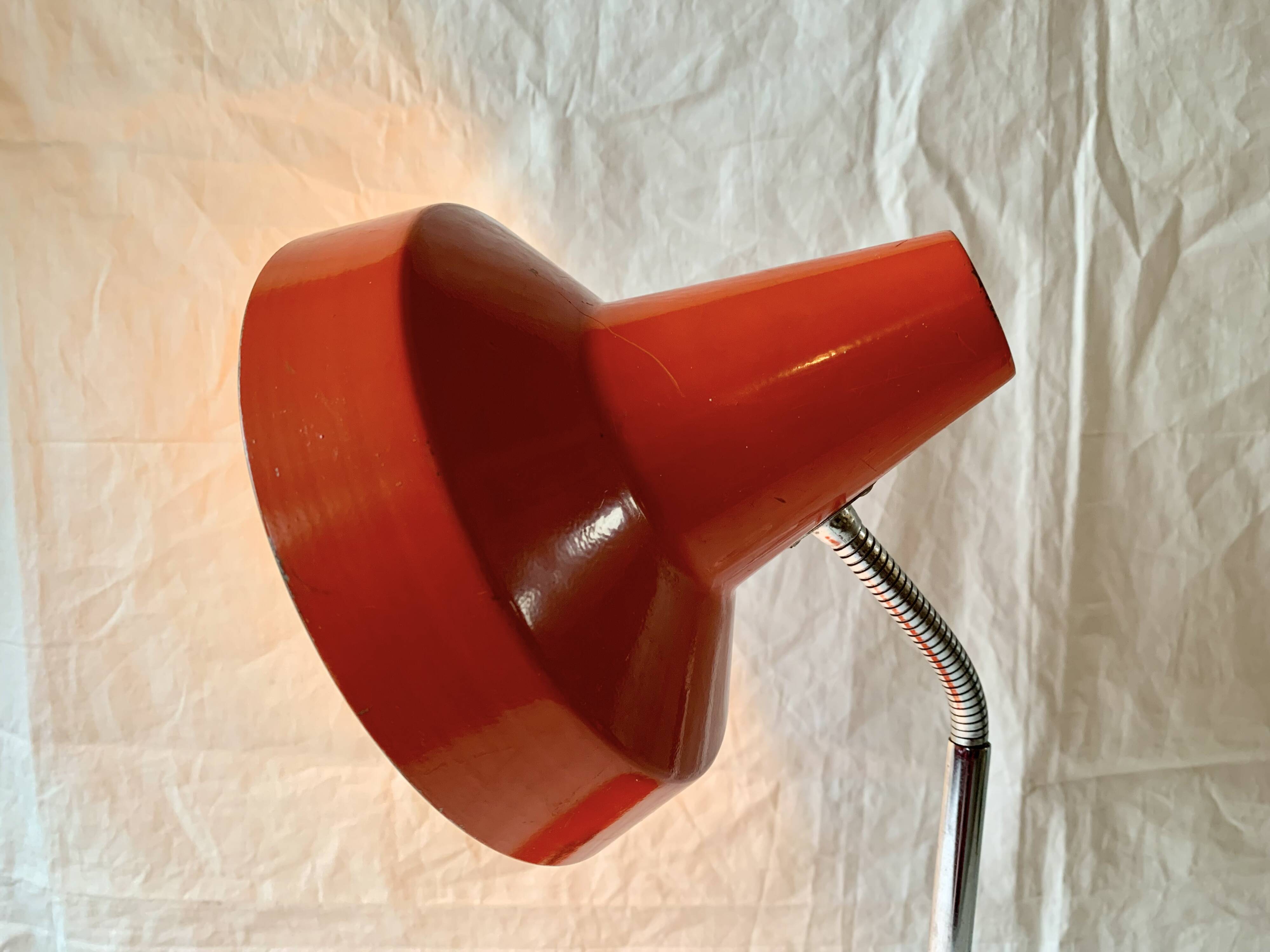 Vintage desk lamp in orange lacquered metal