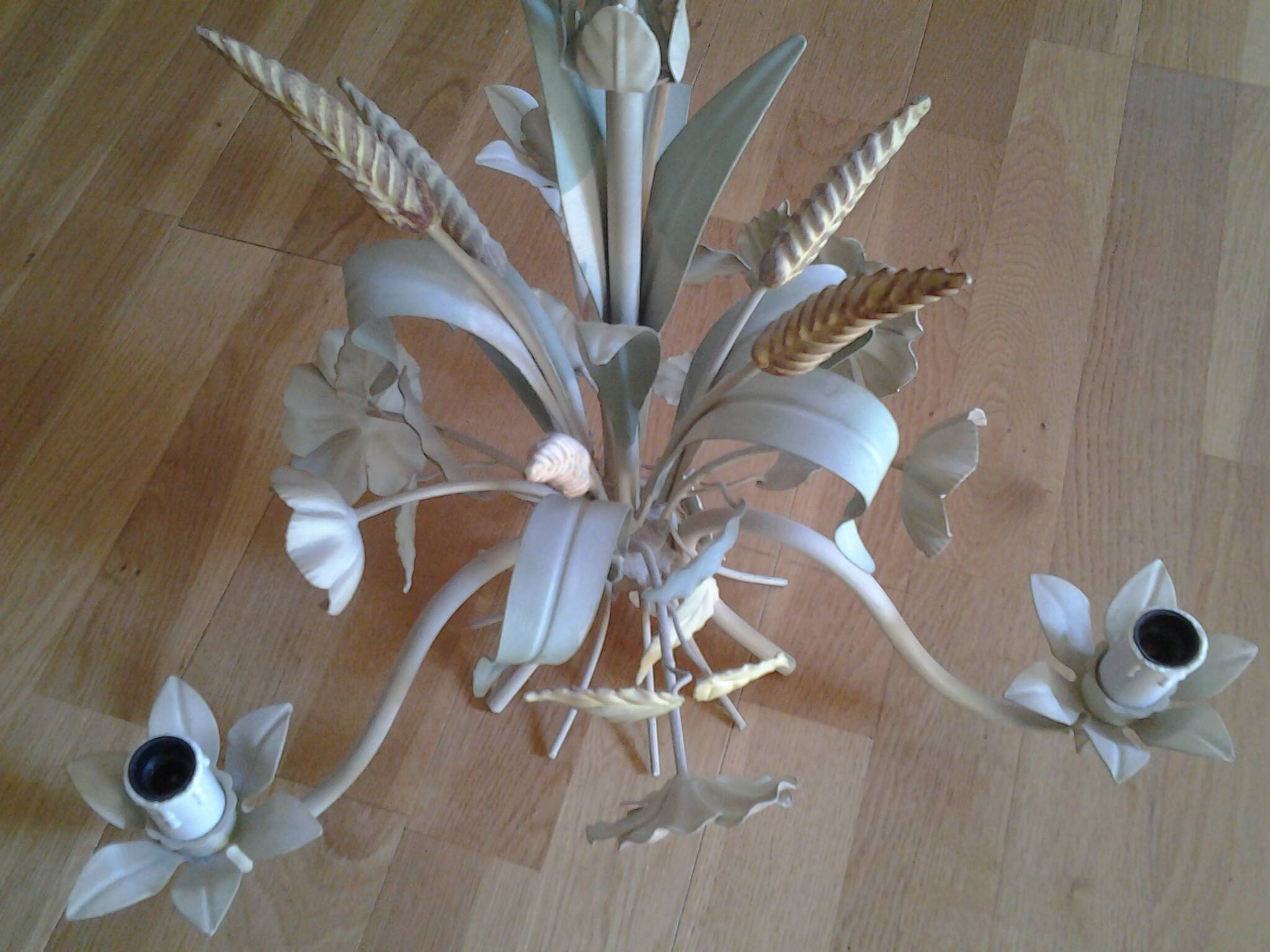 Lustre vintage en métal à décor floral