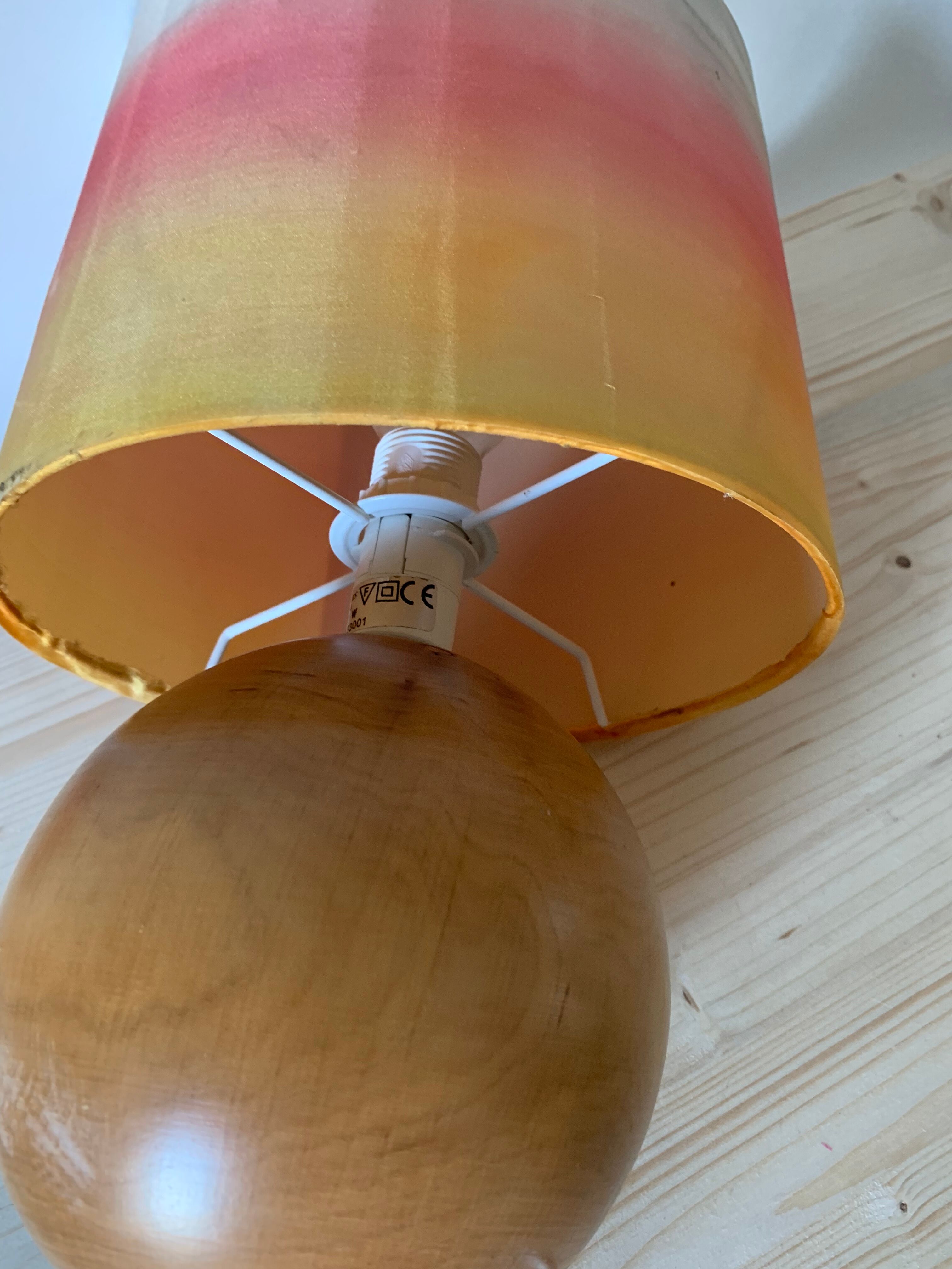 Lampe boule en bois
