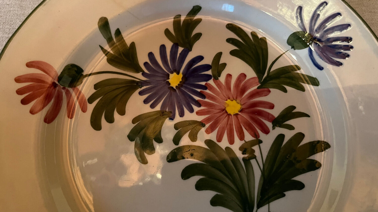 Set of 3 Luneville dessert plates