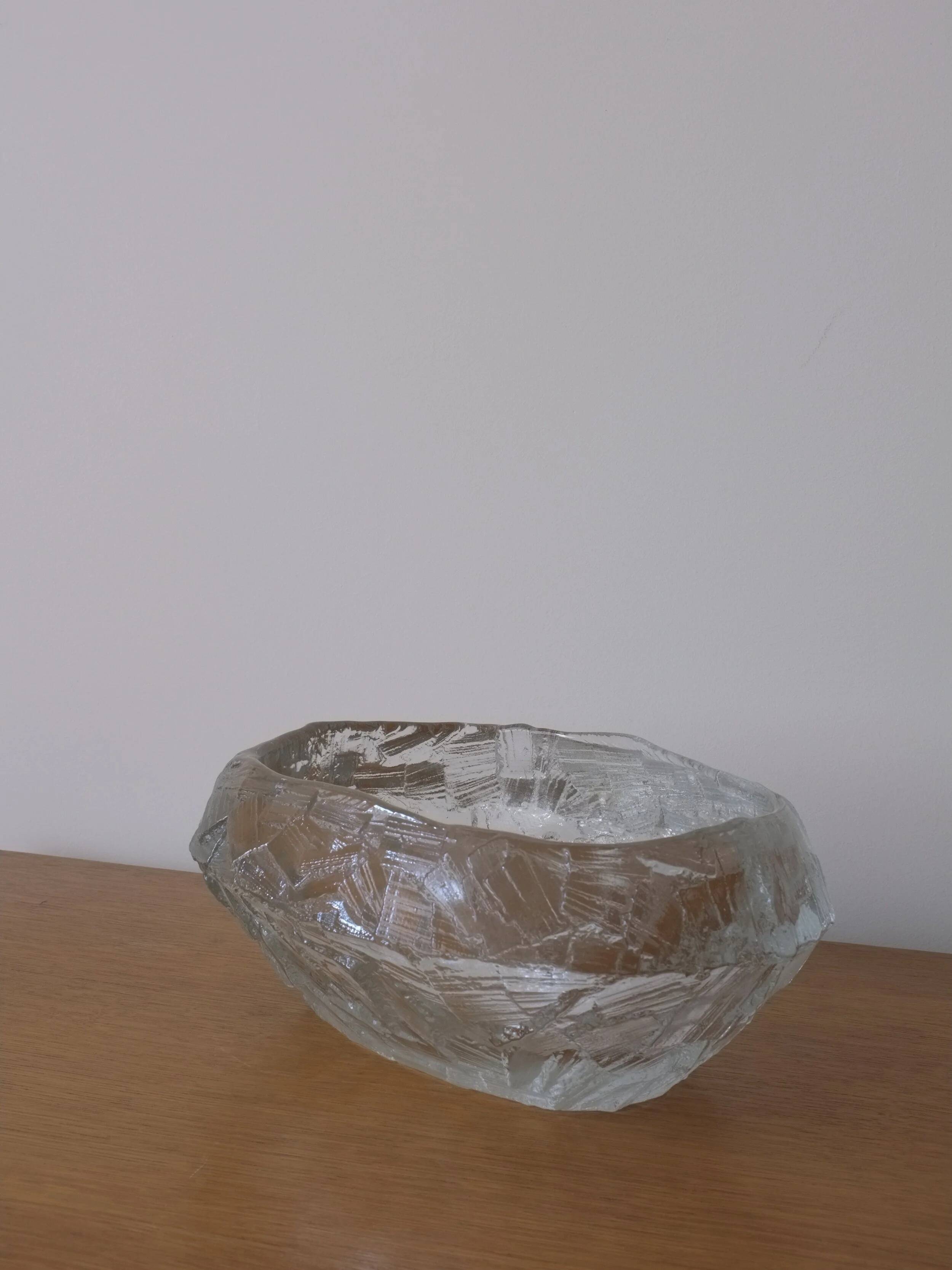 Demant brutalist glass dish by Göte Augustsson | Ruda Sweden | 1960s