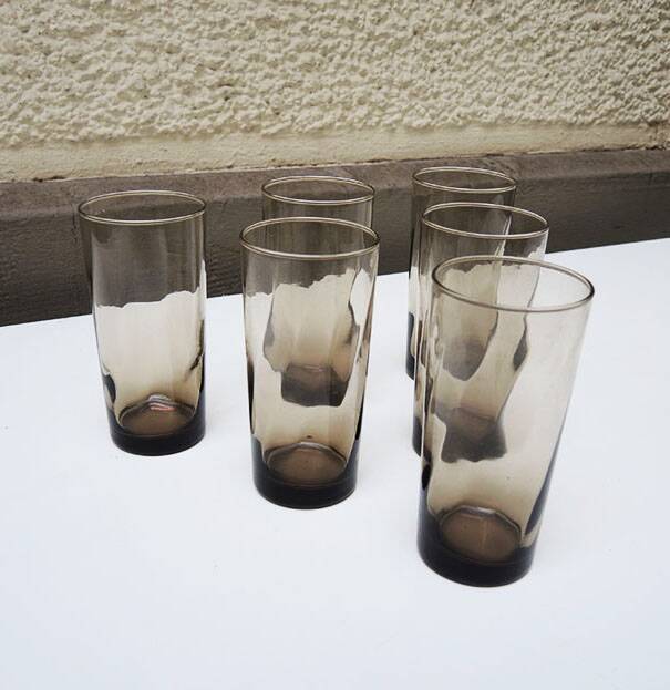 6 anciens verres longs fumé années 70