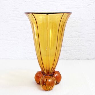 Vase Art Déco en verre ambré 1930