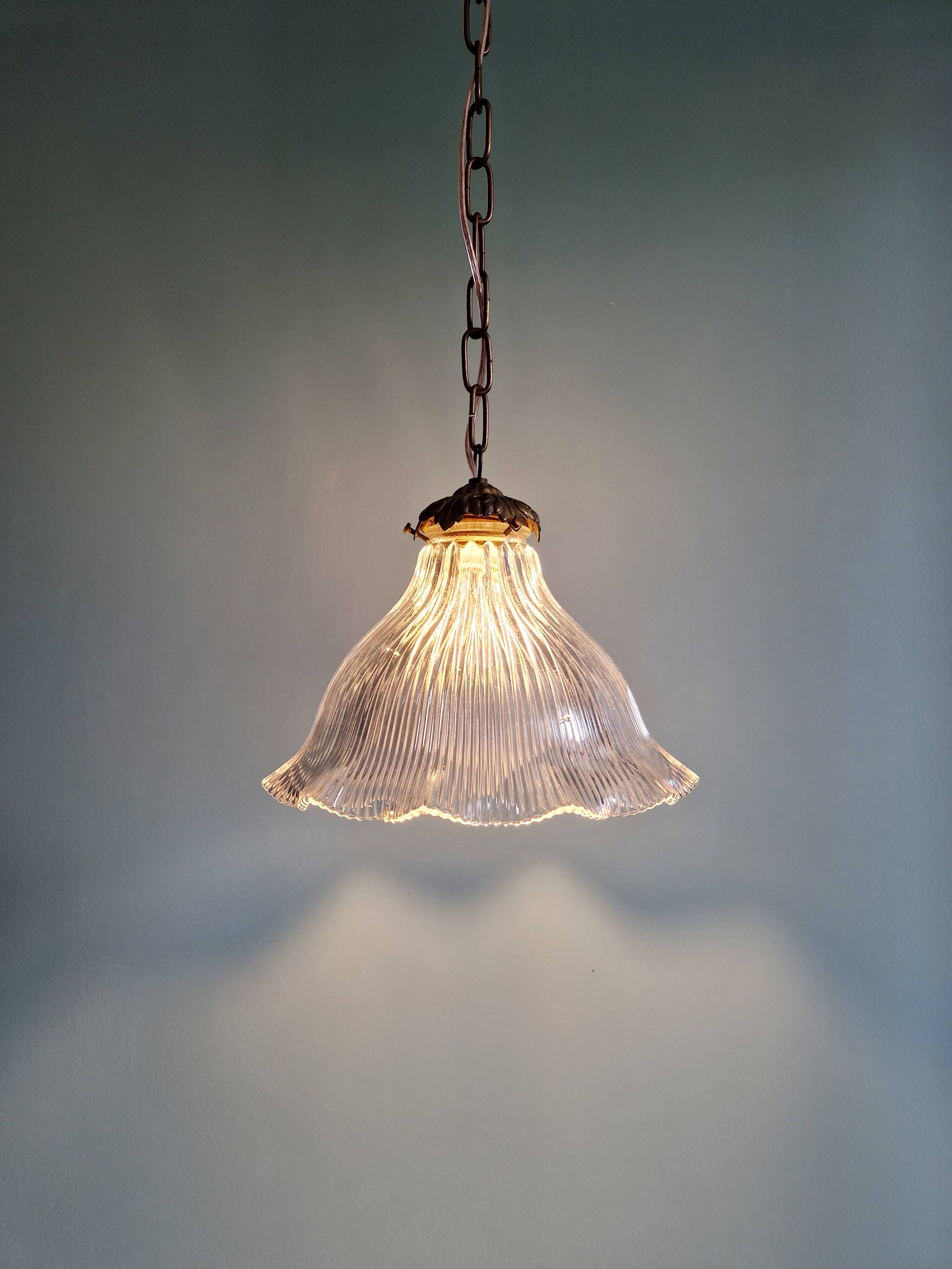 Suspension Holophane in ribbed transparent glass, 1930s