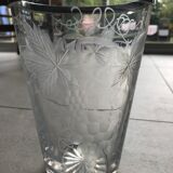 Vase en cristal ciselé avec cerclage en métal argenté
