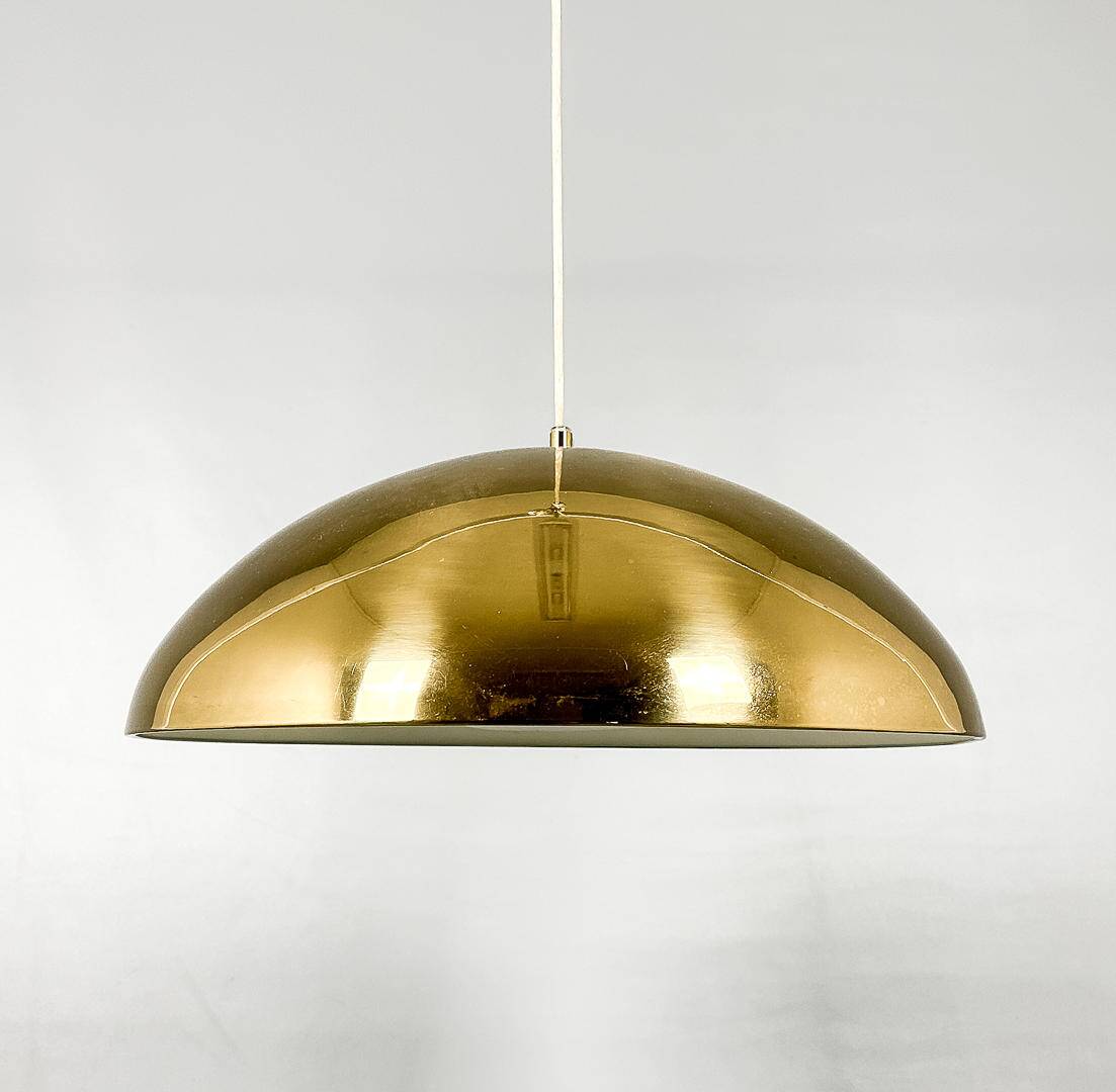 suspension laiton et opaline - Suède années 60-70