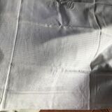 Square table MD 135x135 damassed