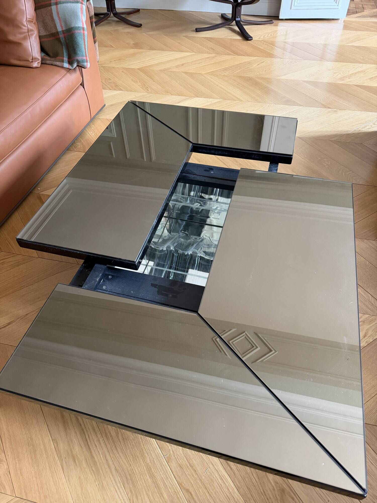 Cocktail coffee table with hidden bar by Paul Michel for Roche Bobois from the 1970s.