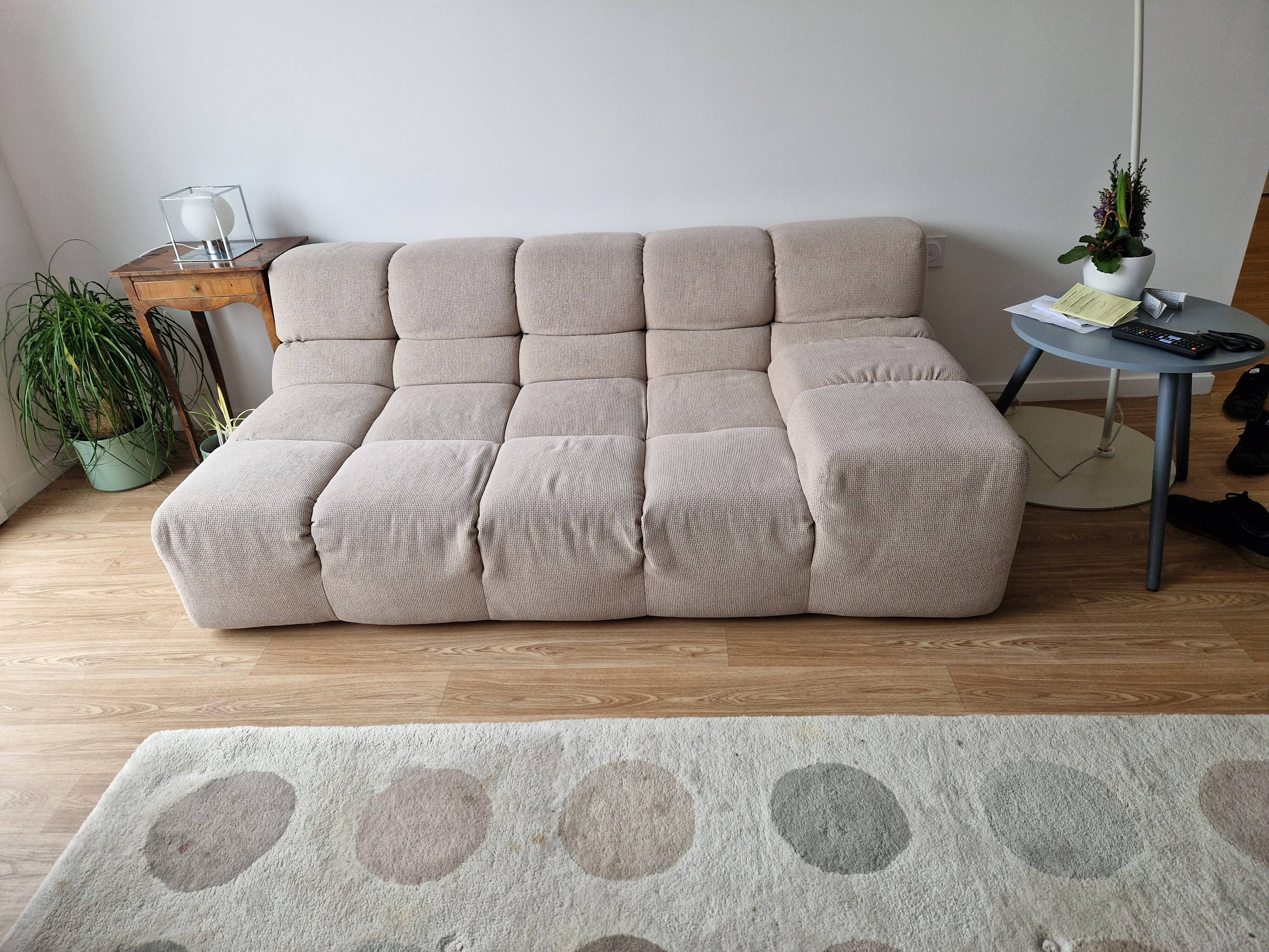 “Tufty Time” sofa by Patricia Urquiola for B&B Italia