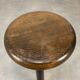 Tabouret tripode pieds massue, bois