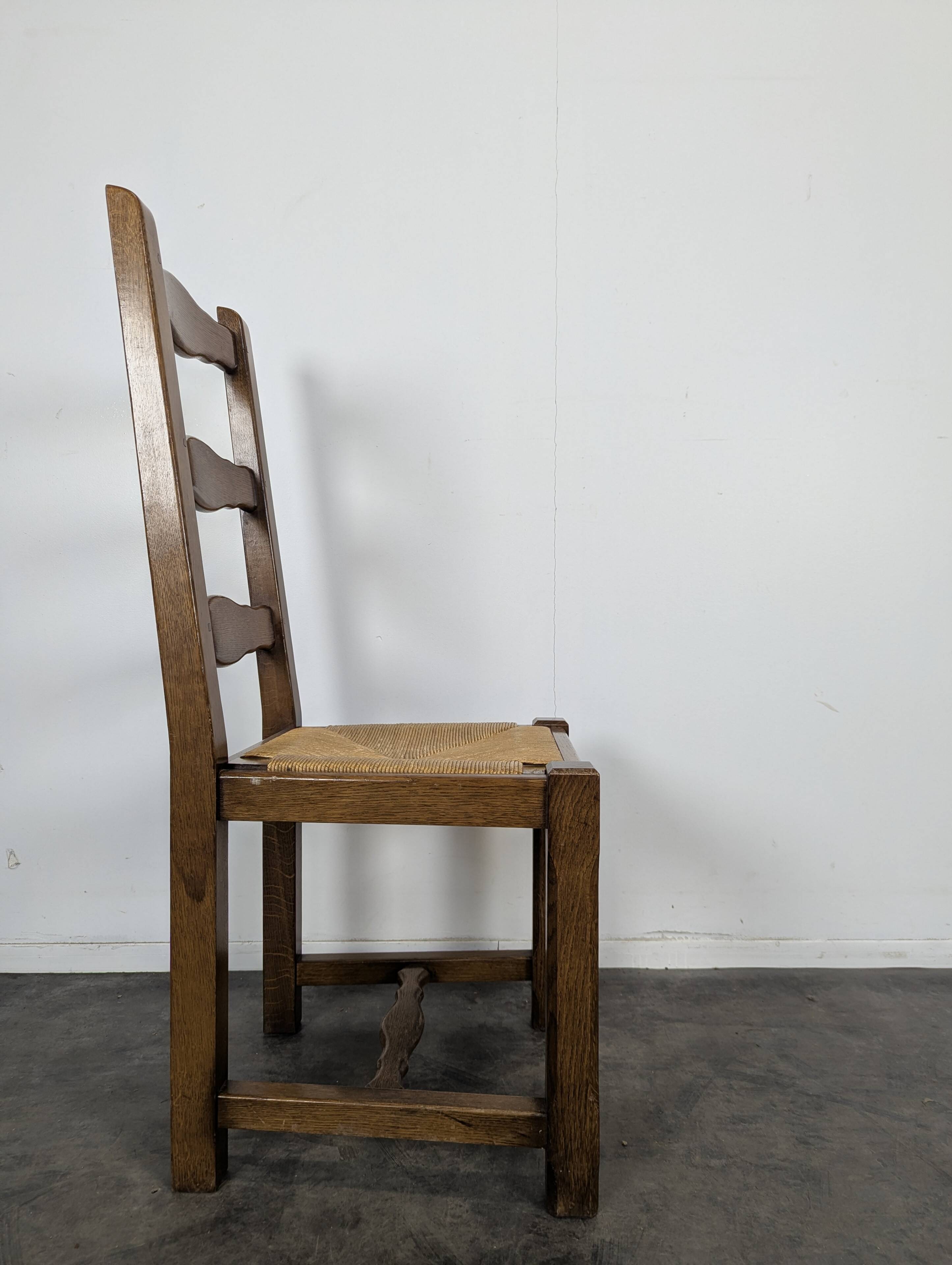 Set of 6 rustic oak straw chairs