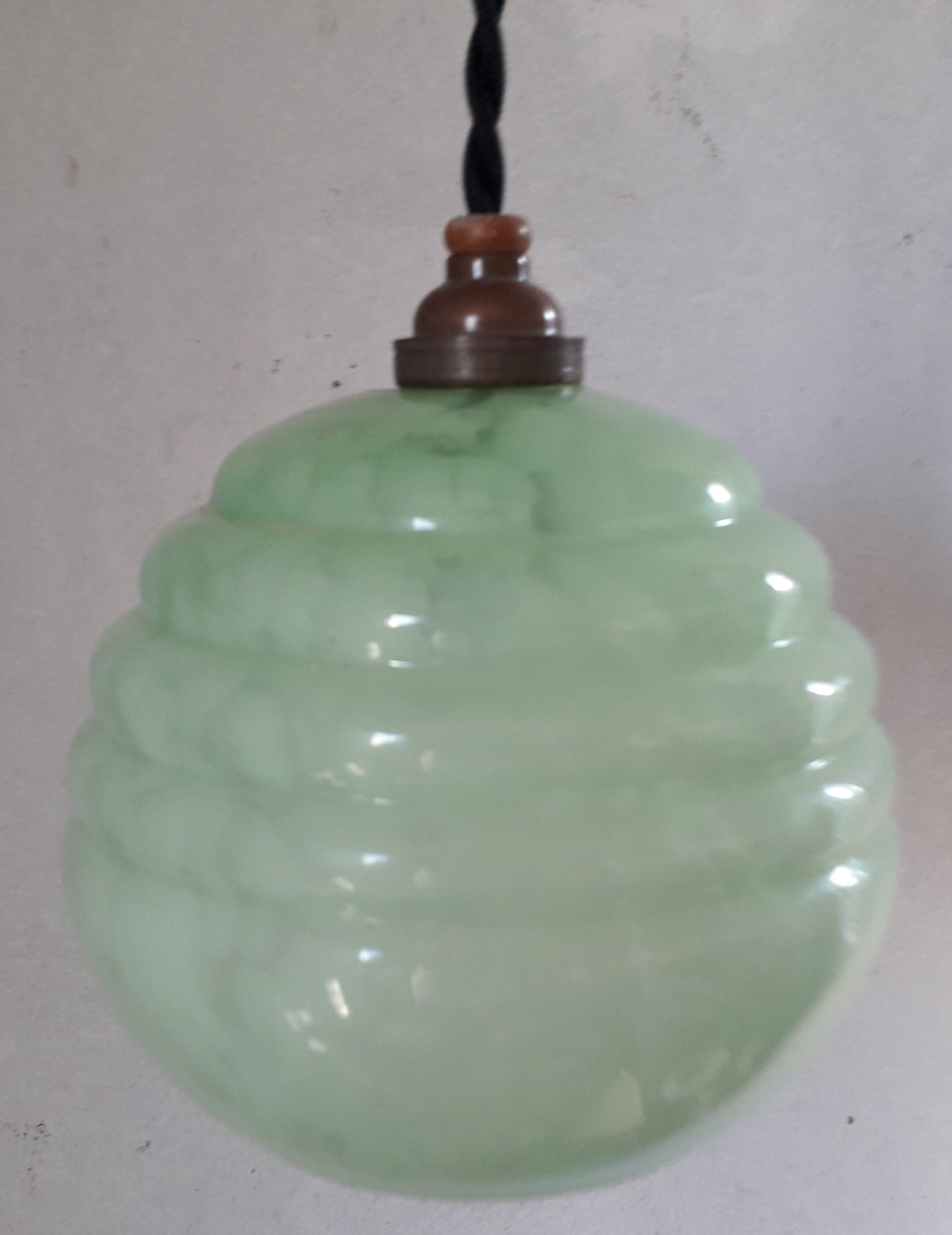 Glass suspension Clichy Green Art Deco