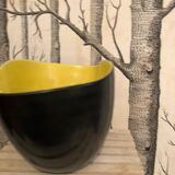 Ceramic vase