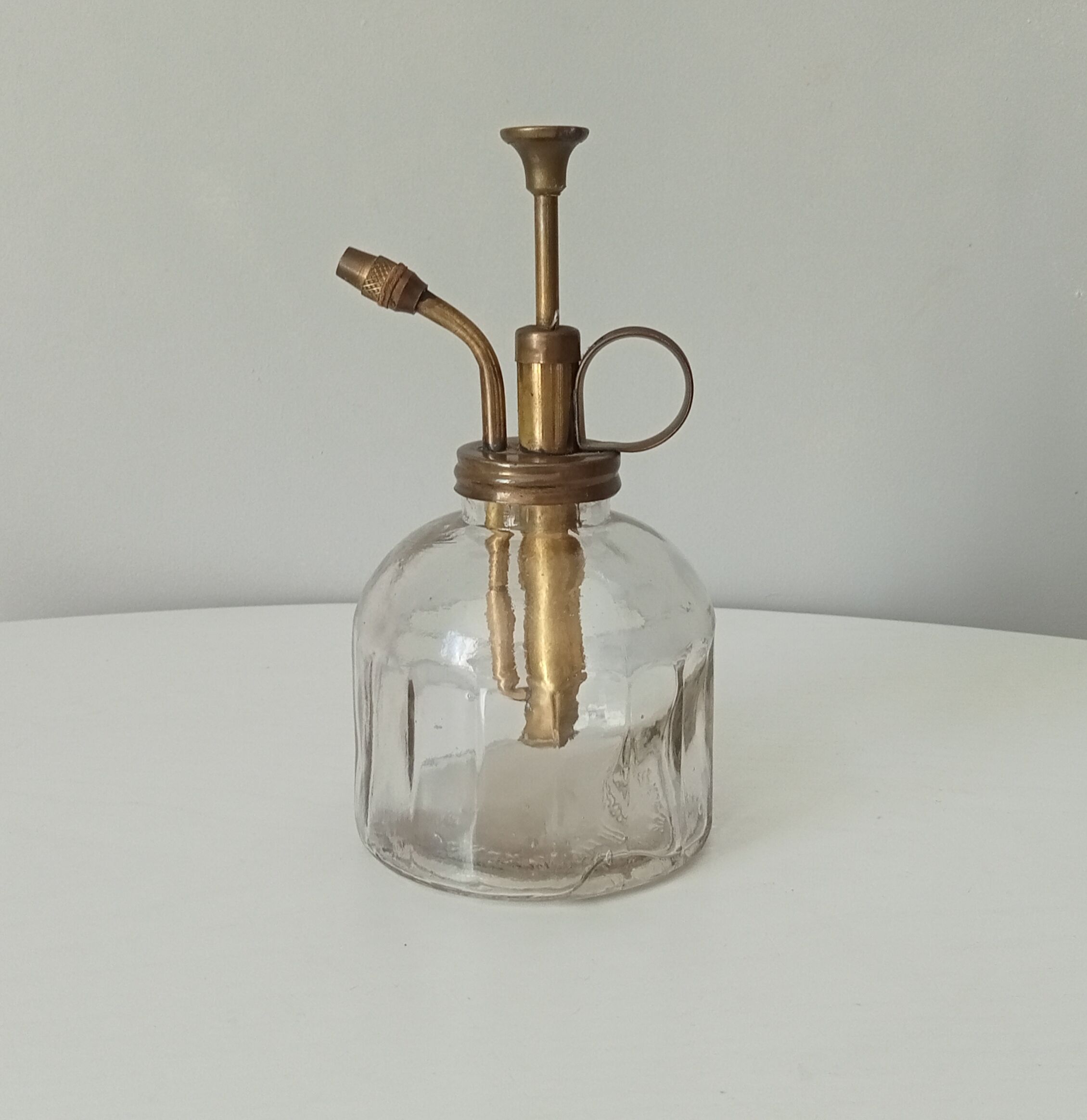 Vintage plant vaporizer 70s