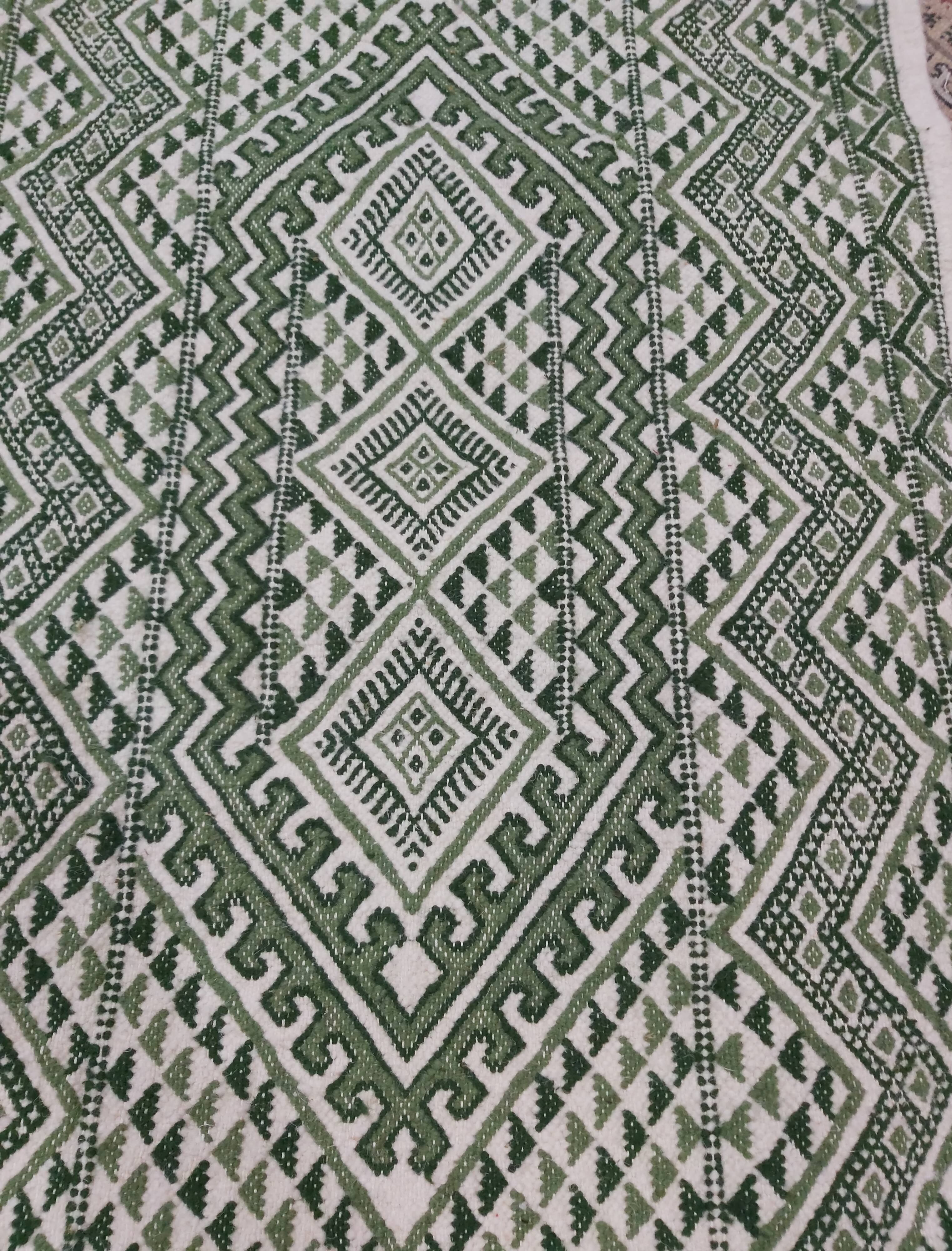 Classic white and green carpet handmade in pure wool