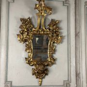 Paire de miroirs en bois sculpté et doré, Italie XIXème siècle